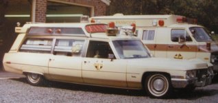 1971 Cadillac Ambulance (Fanwood Volunteer FD).jpg