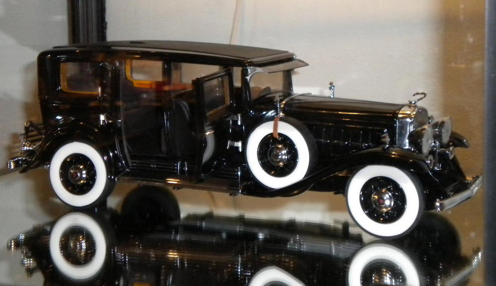 1930 Cadillac V-16 Limousine.