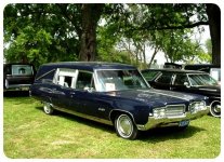 1970 C-B Hearse.jpg