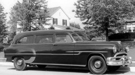 1953 Ecomeny hearse pon.jpg