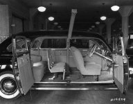 1941 Dodge sedan ambulance_002.jpg