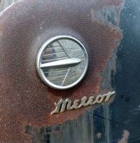 1954-Pontiac-badge-e1671390711942~2.jpg