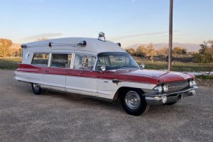 1961_cadillac_fleetwood_img_6501-38367.jpg