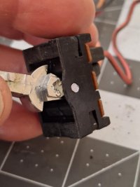 Broken Switch 02.jpg