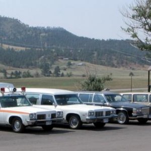 a group shot of the cars at home before the 75 went to Mt