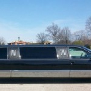 1996 Cadillac Fleetwood 90", 8-passenger limousine by Krystal coach.
Built for the Mirage hotel in Las Vegas, whom I purchased it from.