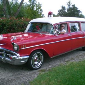 Side view with Bel Air trim