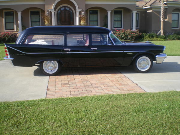 1958 Desoto Barnett Combination
Owned by Marvin M Deen, Alma, Ga.
Original owner, Sam Lang Funeral Home, Sandersville, GA