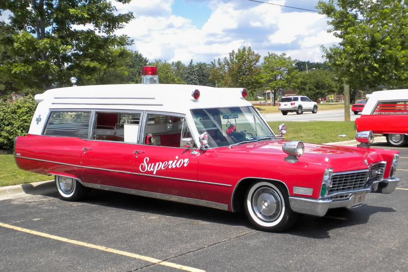 1967 M-M  Cadillac 48" volunteer  ambulance owen by superior ambulance of michigan homed out of the chicagoland area