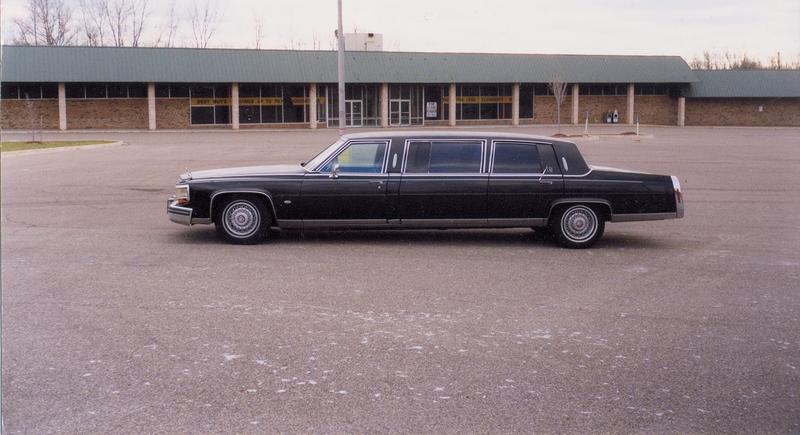 1988  Hess & Eisenhardt, Cadillac, 52" vip curbside 5th dr limousine.  car was a 1987 Cadillac base unit,and was converted in 1988 with 1988 trim . th