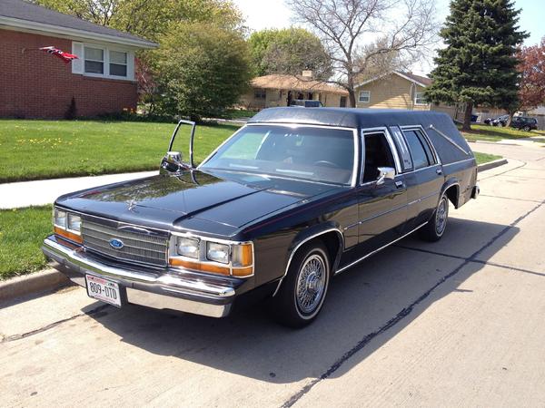1989 Ford Hearse prior to becoming the 'Veteran Hearse'